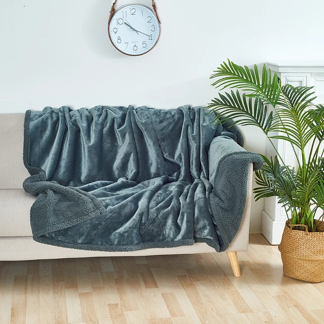 SnuggleShield Couch Guard™ - Couverture étanche 💦